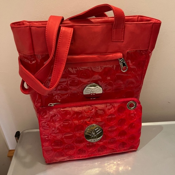 Brand New Big Bubble Bag made in Italy - Picture 1 of 4